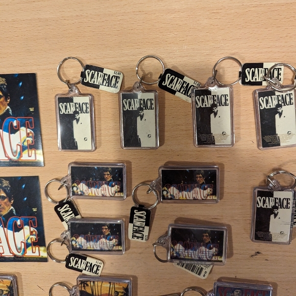 Wholesale Lot of 14 pcs Scarface Keychains and sticker As Is Movie Pacino - Picture 2 of 3